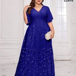 Elegant Royal Blue Evening Gown